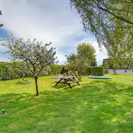 Daire Reetferienhaus Luett Schaprode