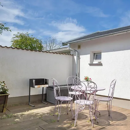 Reetferienhaus Luett * Schaprode