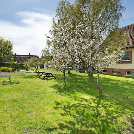 Reetferienhaus Luett Daire Schaprode